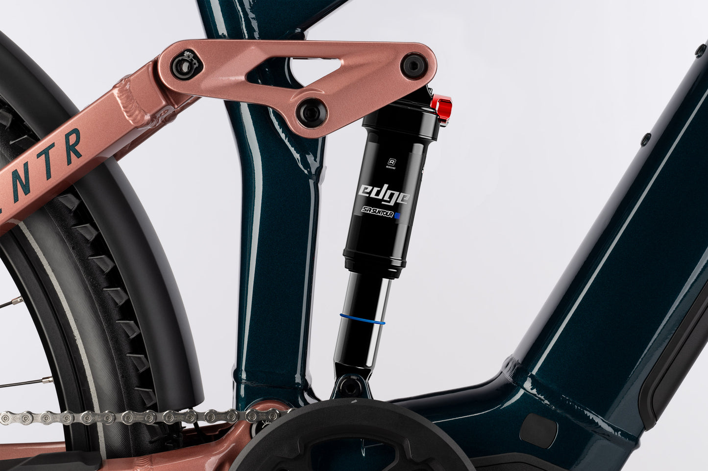 Adventr 8.5 | FL