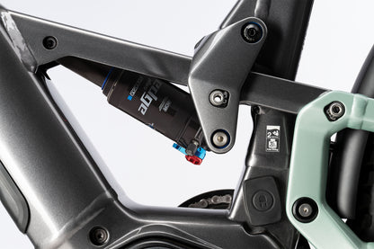 Adventr 11 ABS Low | FL